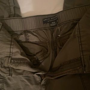 Green women’s pants with pockets